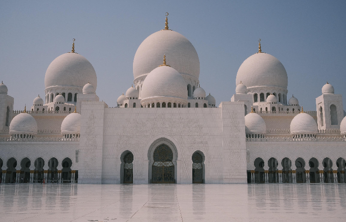 Những quy tắc nhất định phải tuân thủ khi tới Thánh đường Sheikh Zayed – Biểu tượng linh thiêng của Dubai