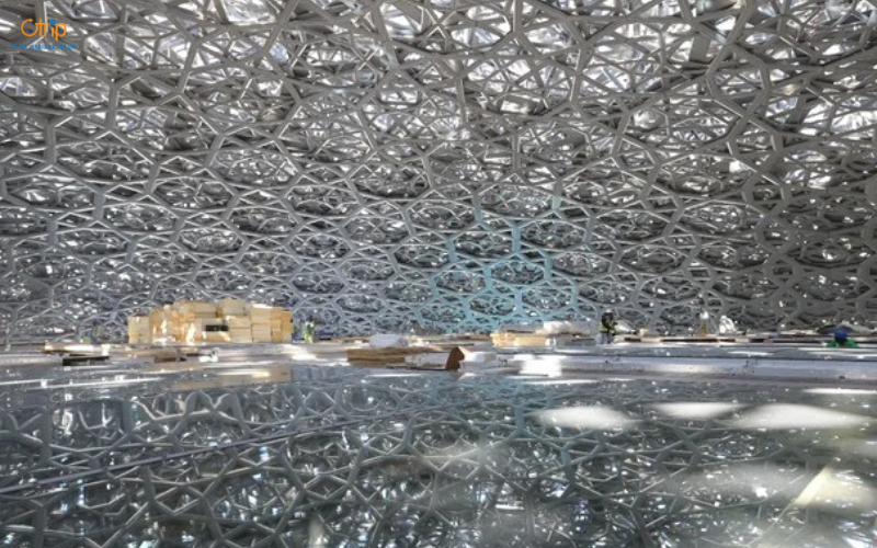 Bảo tàng Louvre Abu Dhabi: Kiệt tác nghệ thuật giữa đại dương - Vivudubai.vn
