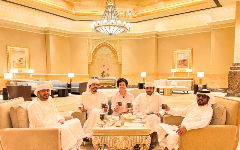 Review tour Dubai Otrip: Hành trình chinh phục thành phố dát vàng sang chảnh - Vivudubai.vn